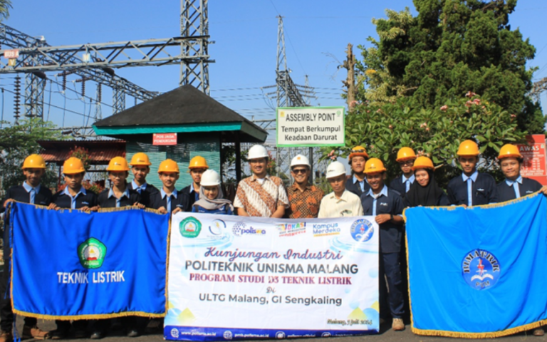 PENGALAMAN NYATA DI GARDU INDUK : MAHASISWA D3 TEKNIK LISTRIK POLITEKNIK UNISMA KUNJUNGI ULTG SENGKALING