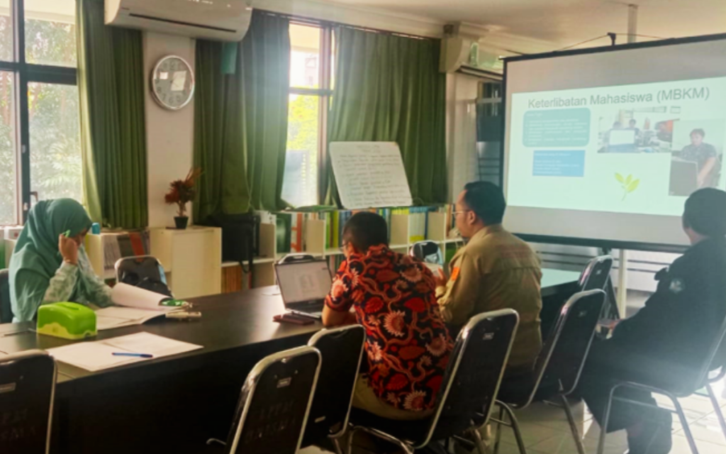 POLISMA adakan Monitoring dan Evaluasi Kegiatan Penelitian dan Pengabdian batch I Vokasi 2024